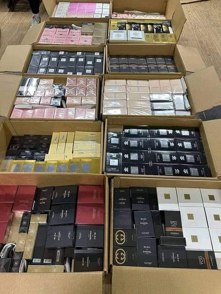 skincare products, cosmetics supplier, luxury perfumes, branded makeup, La Roche-Posay skincare, Clarins cosmetics, CeraVe moisturizer, Estée Lauder foundation, YSL perfume, Johnson & Johnson skincare